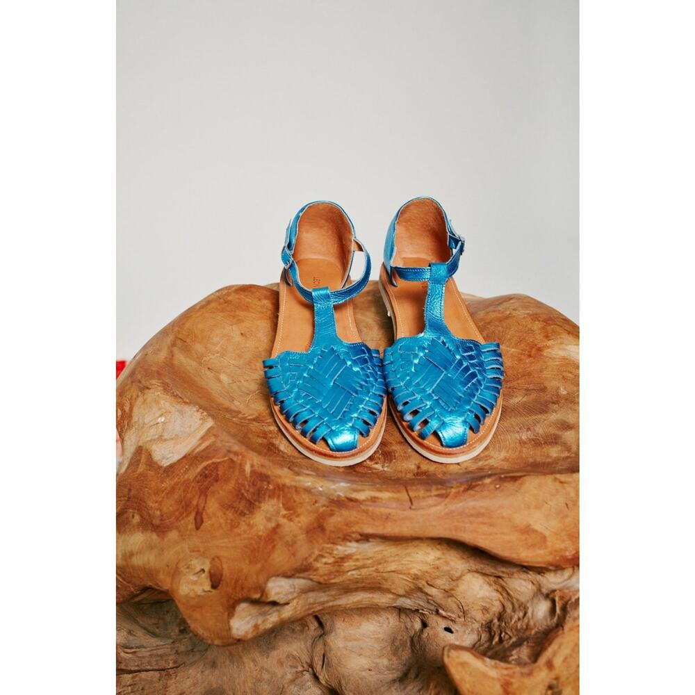 LEON & HARPER Zapopan Huarache Braided Leather Sandals in Electric Blue